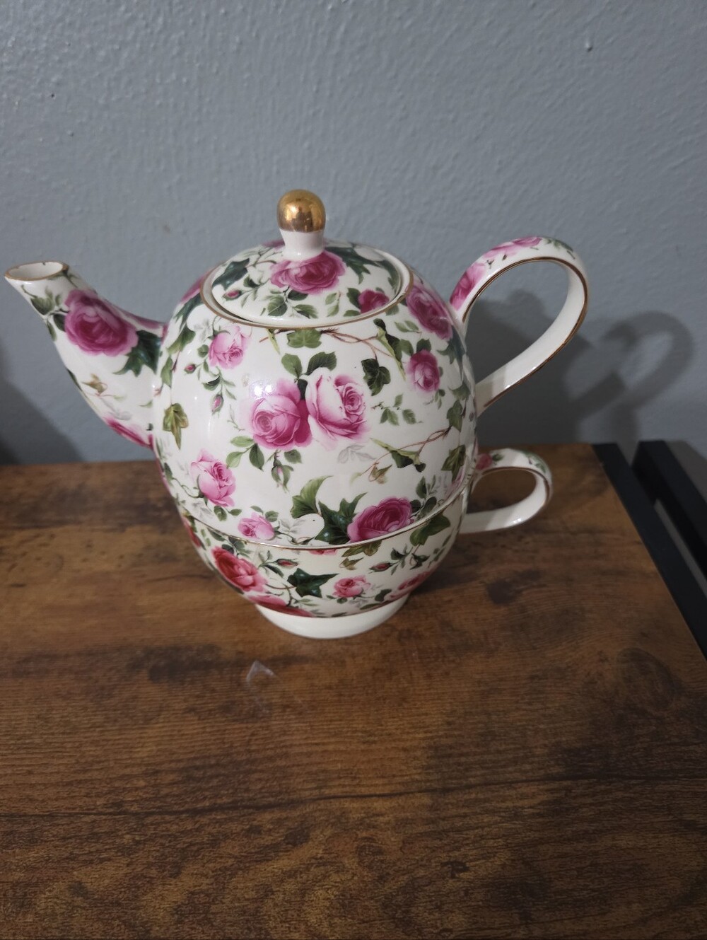 Vintage 2001 Porcelain Tea-for-One Set with Pink Rose Pattern and Gold Accents